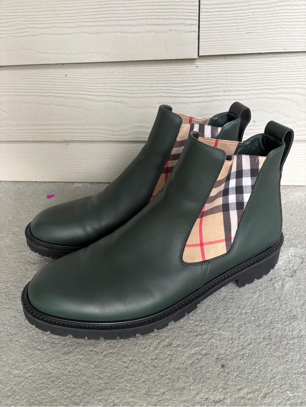 Burberry Somerton Dark Green Men’s Boots